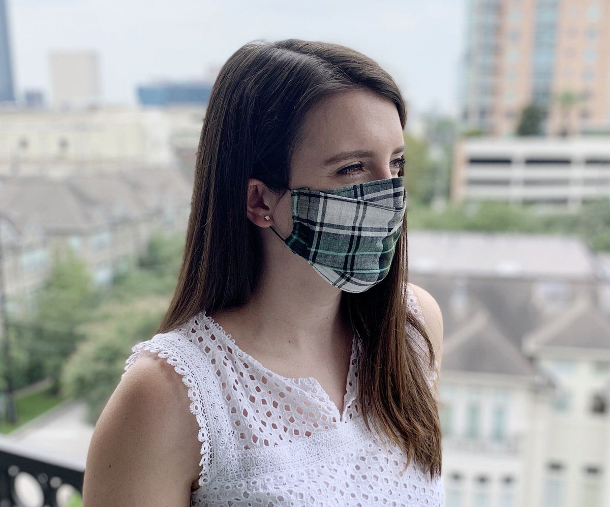 DIY 2-styles (No Pattern) Face Masks Tutorial