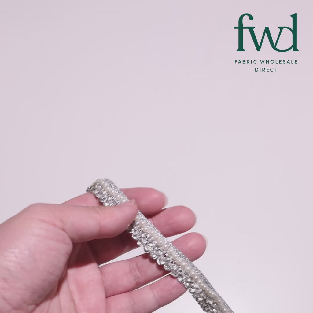 1/2 Inch Pearly Diamond Rhinestone Metallic Ribbon Fabric Trim Silver Video|SV582739