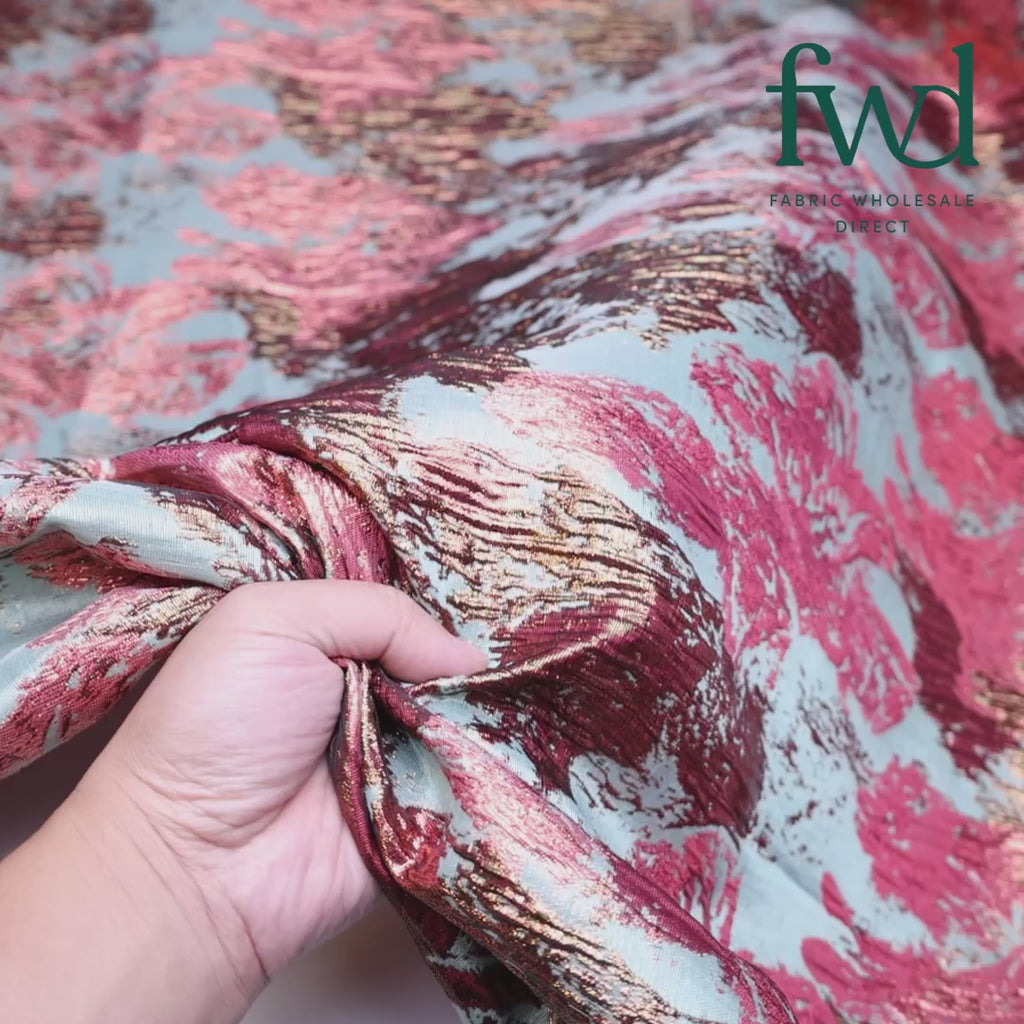 Abstract Plain Woven Crinkle Metallic Brocade Jacquard Turquoise / Plum Fabric Video|SV580740