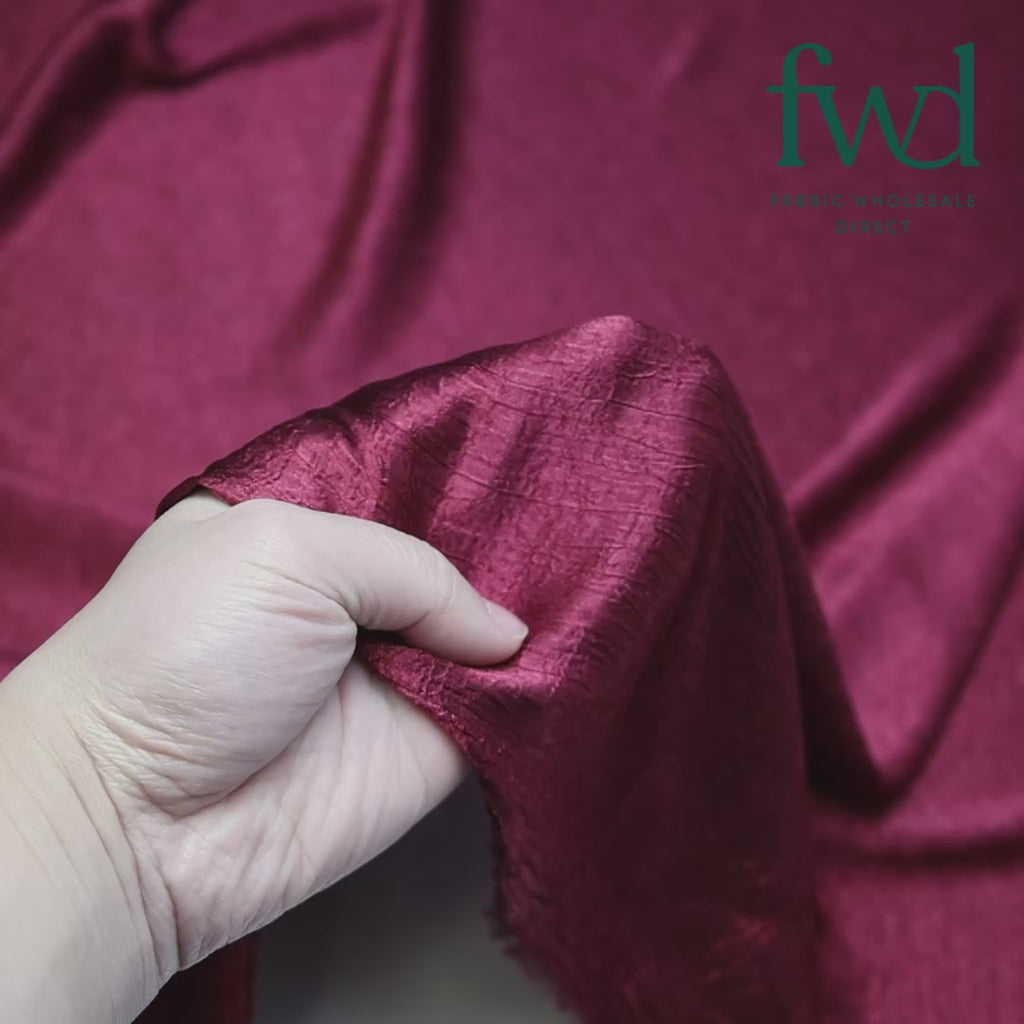 Shiny Shimmer Crinkle Satin Burgundy Fabric Video|SV581477