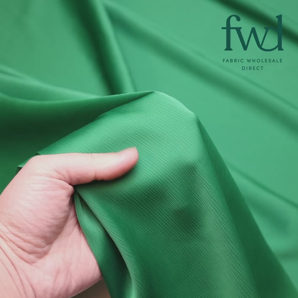 Matte Striped Crinkle Stretch Satin Kelly Green Fabric Video|SV581464