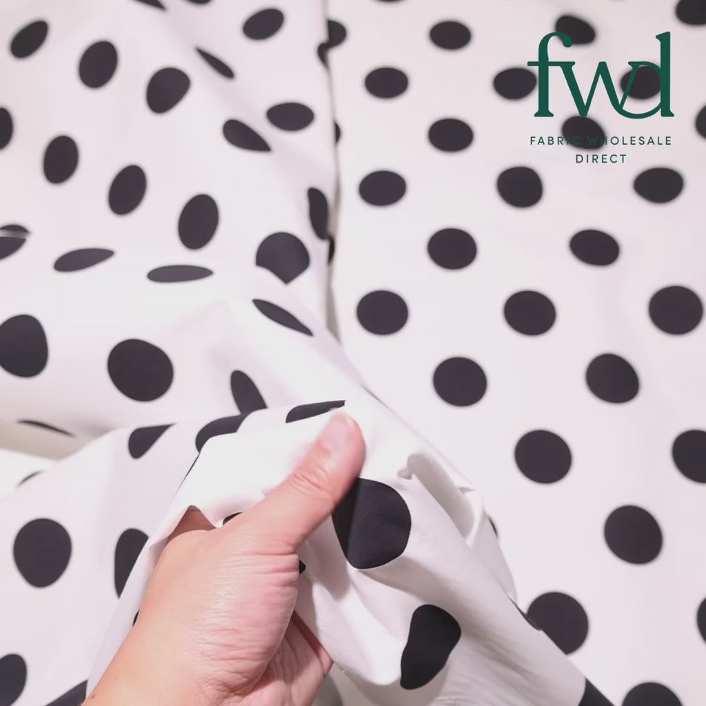 Extra Large Polka Dot Printed Cotton Poplin (58/60 Inch) Off White / Black Fabric Video|SV582127