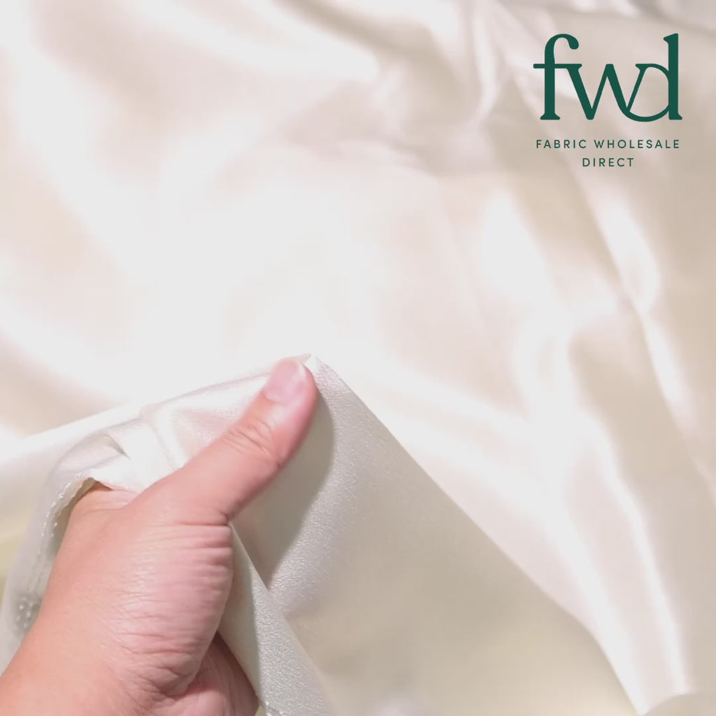 Classic Spun Yarn Polyester Crepe Back Satin Off White Fabric Video|SV582142