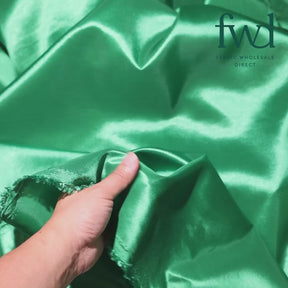 Extra Wide Nylon Taffeta (110 Inch) Kelly Green Fabric Video|SV582055