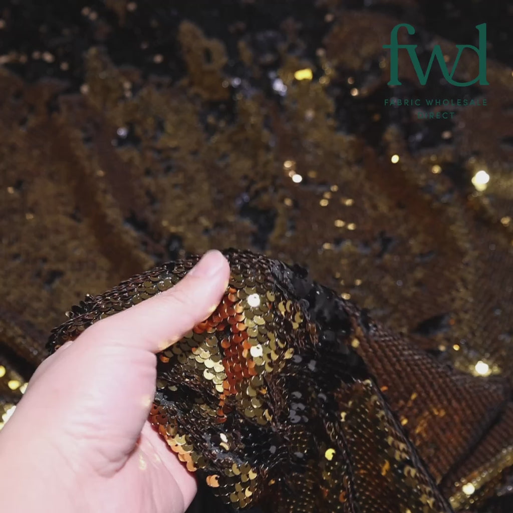 Two-Sided Reversible Sequins On Stretch Mesh Gold / Black Fabric Video|SV574635