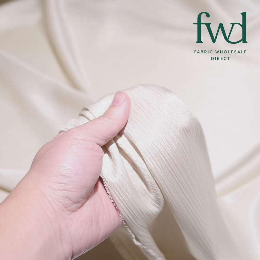 Shiny Striped Crinkle Crepe Satin Champagne Fabric Video|SV581544